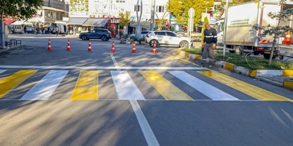 Van’ın o mahallesi yıllar sonra asfaltla buluştu