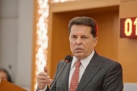 ahmet özer