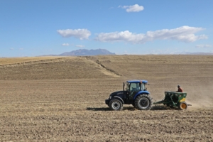 Van’da bin yıllık tohumlar toprak ile buluşturuldu - tarim1