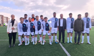 Çaldıranspor'dan dikkat çekici pankart - caldiran4