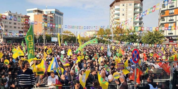 Batman’da görkemli ‘Demokrasi ve Özgürlük’ mitingi