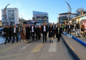 VASKİ Erciş’teki içme suyu hatlarını yenileyerek asbest boruları değiştiriyor - vaski1 1