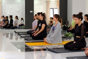 Vanlı kadınlar ücretsiz yoga ile ruhsal ve bedensel şifalanacaklar - yoga1