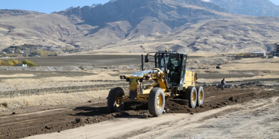 Belediye’den mahallenin çehresini değiştirecek yol çalışması başlatıldı